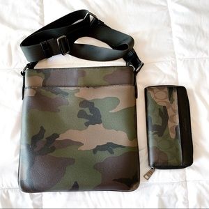 Coach - camo crossovers day wallet set